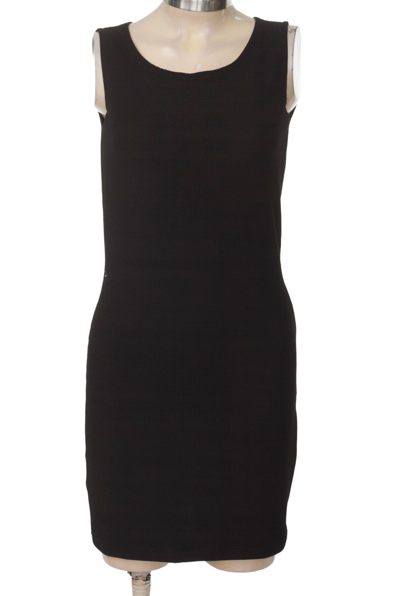 Vestido / Enterizo color Negro - Closeando