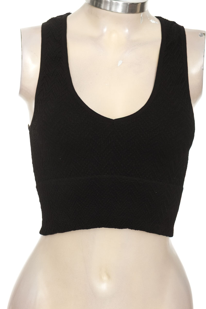 Top / Camiseta color Negro - Stradivarius