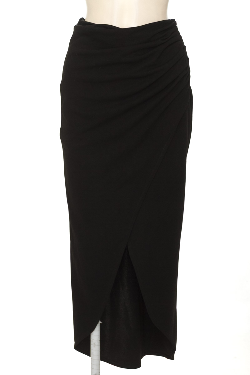 Falda color Negro - Derek