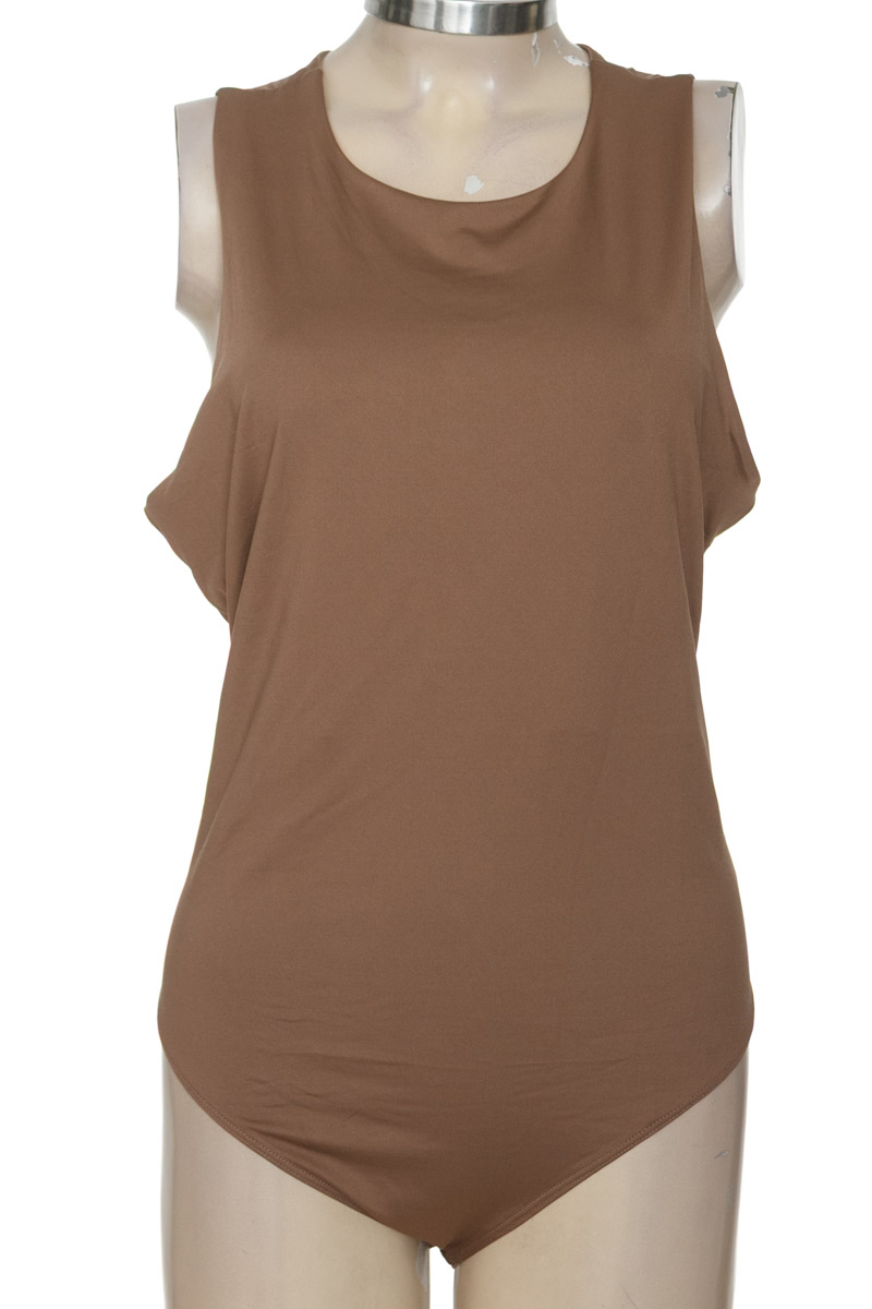 Top / Camiseta color Beige - H&M