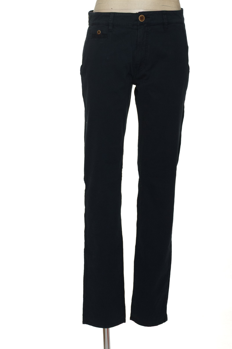 Pantalón color Azul - Chevignon