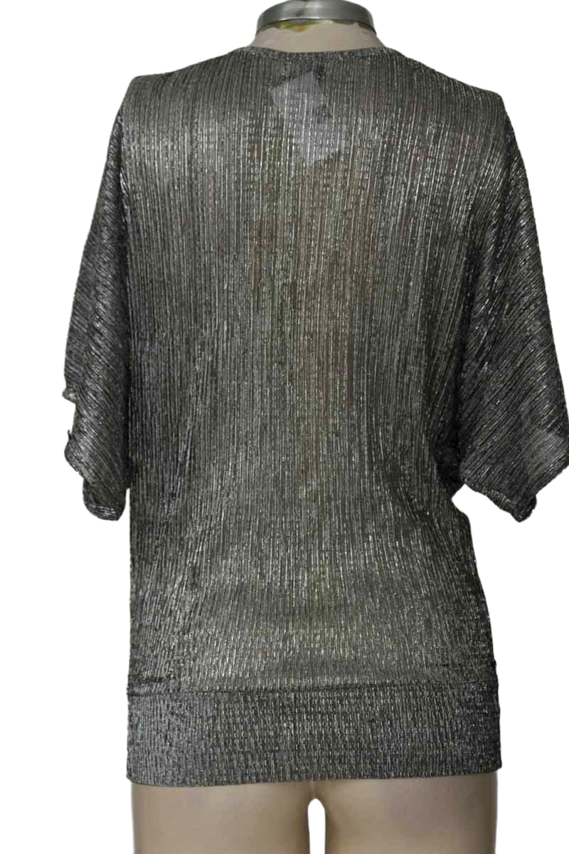 Top / Camiseta color Gris - Latina