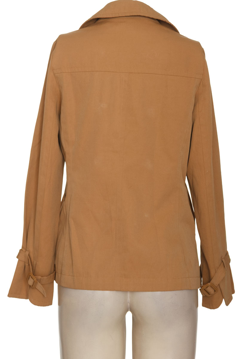 Chaqueta / Abrigo color Beige - Closeando