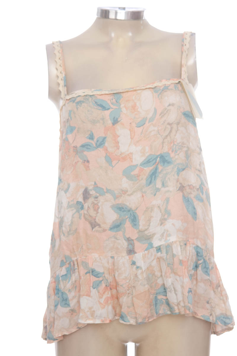 Top / Camiseta color Rosado - Forever 21