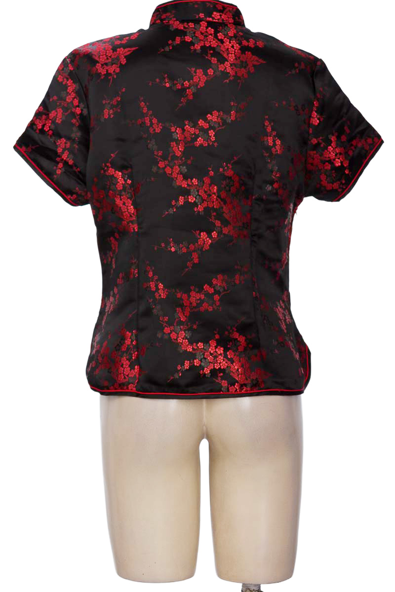 Blusa color Negro - Closeando