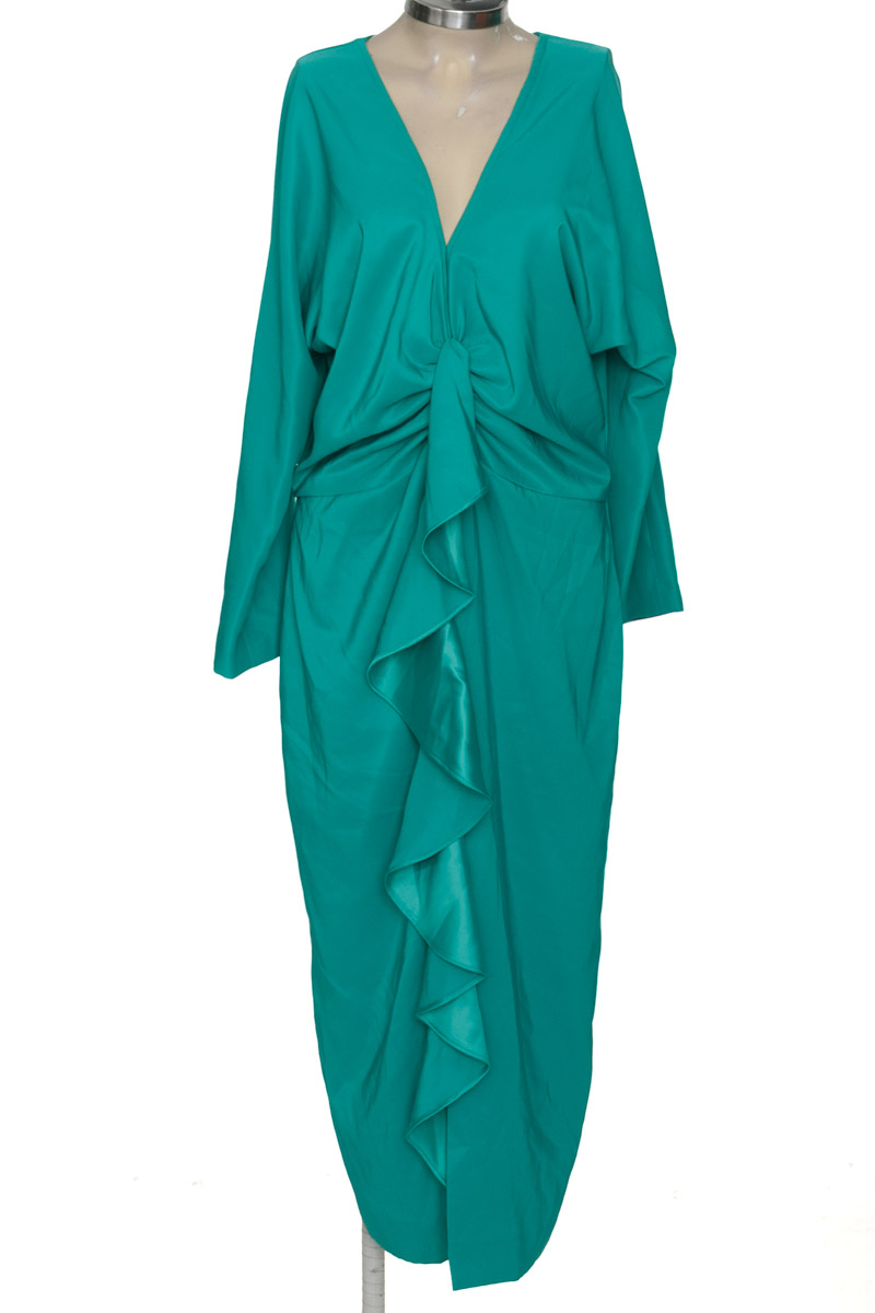 Vestido / Enterizo color Verde - Closeando