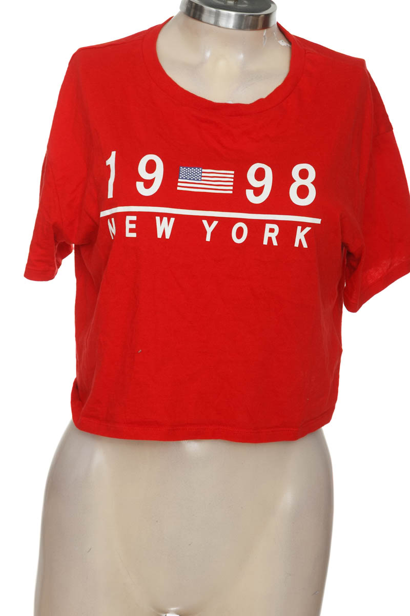 Top / Camiseta color Rojo - Divided by H&M