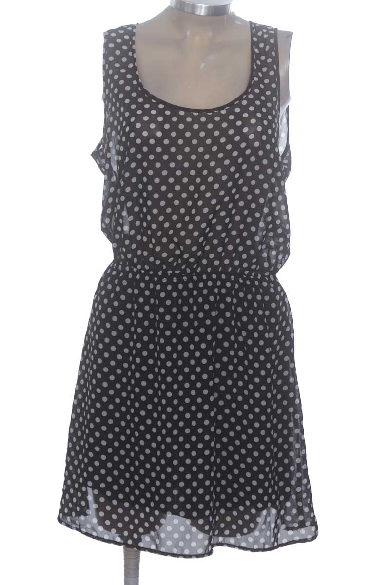 Vestido / Enterizo color Negro - ELA