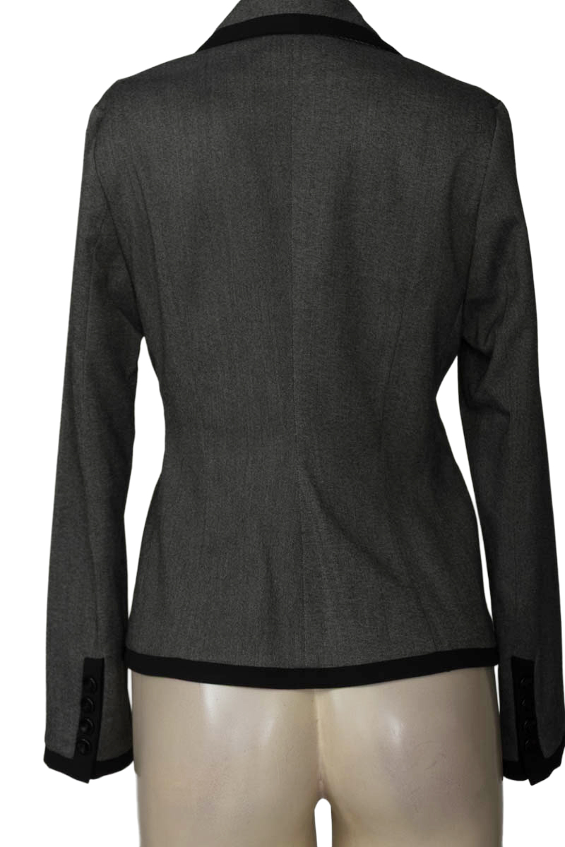 Chaqueta / Abrigo color Gris - XUSS