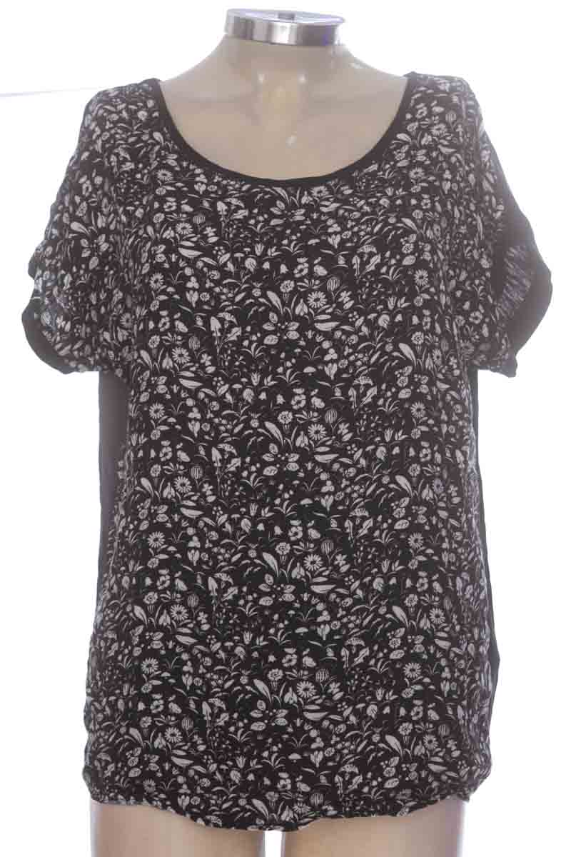 Top / Camiseta color Negro - Esprit