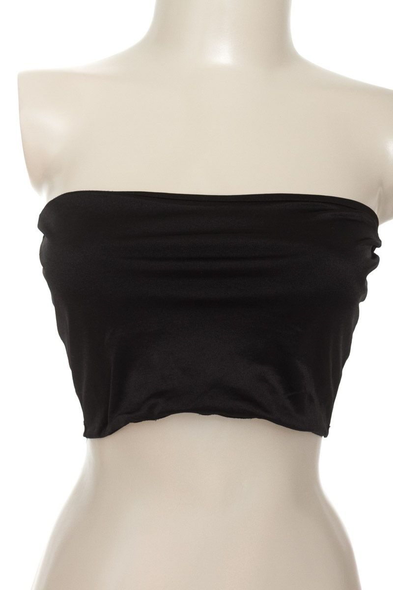 Top / Camiseta color Negro - Pull & Bear