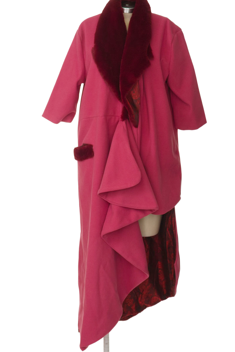 Chaqueta / Abrigo color Fucsia - Closeando