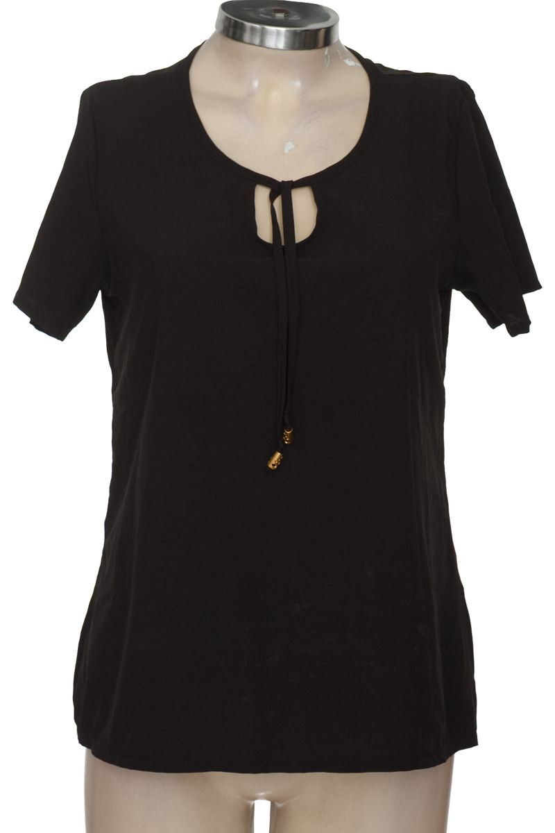 Blusa color Negro - Closeando