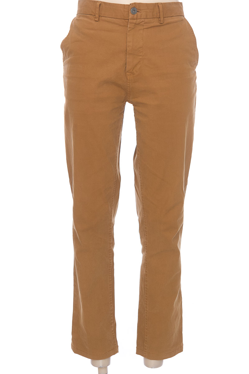 Pantalón color Mostaza - Pull & Bear