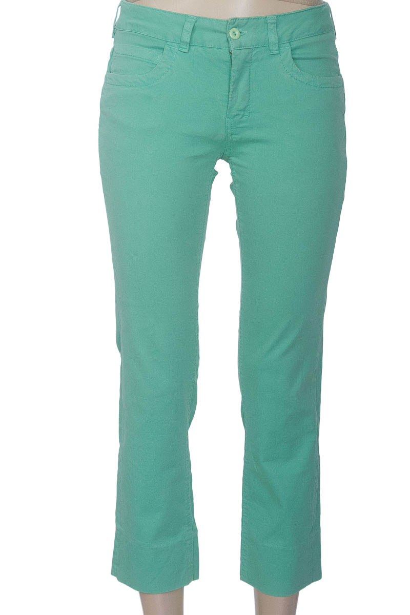 Pantalones color Verde - Zara