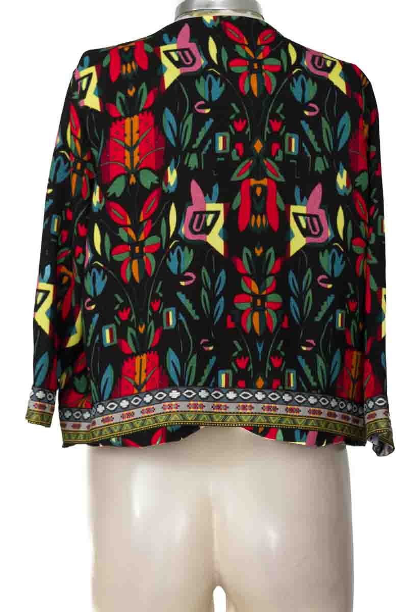 Chaqueta / Abrigo color Estampado - Closeando