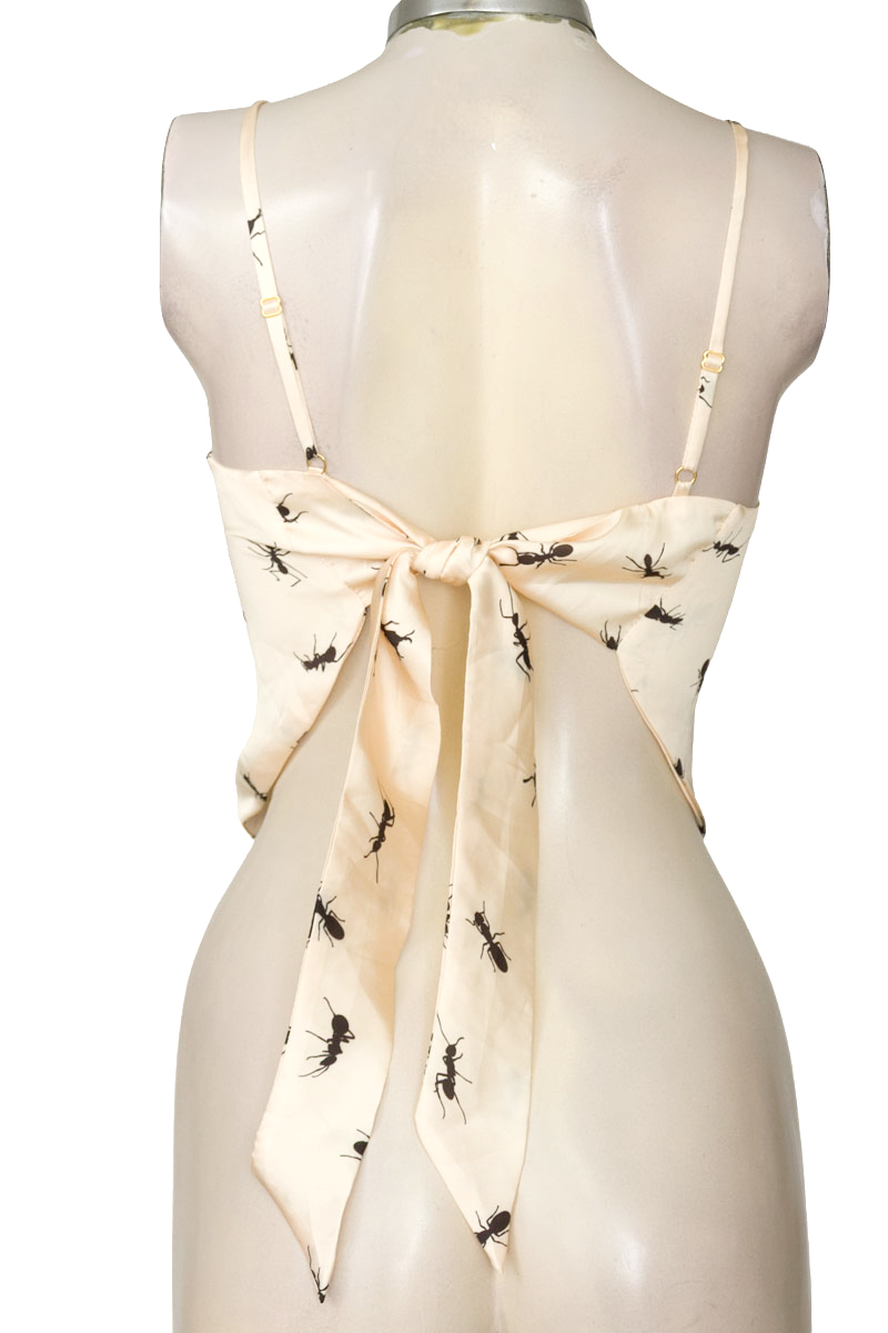 Blusa color Beige - Closeando