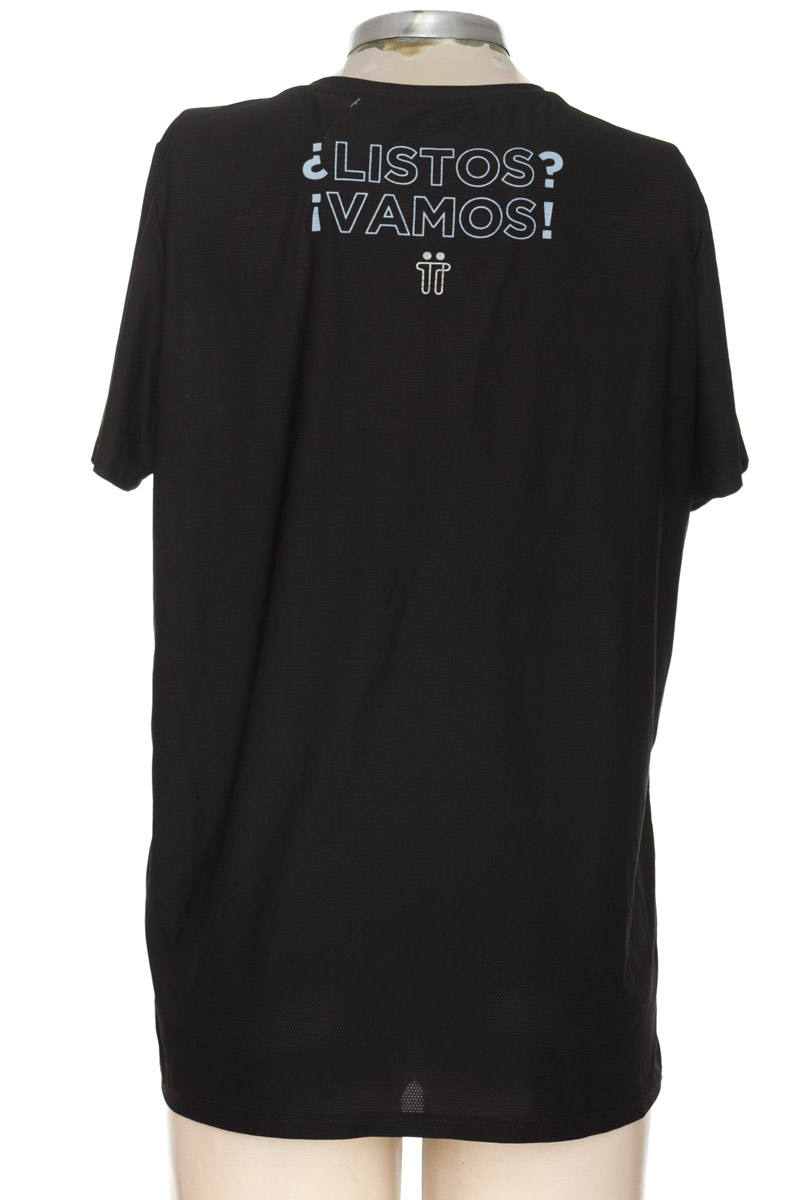 Ropa Deportiva / Salida de Baño color Negro - Totto