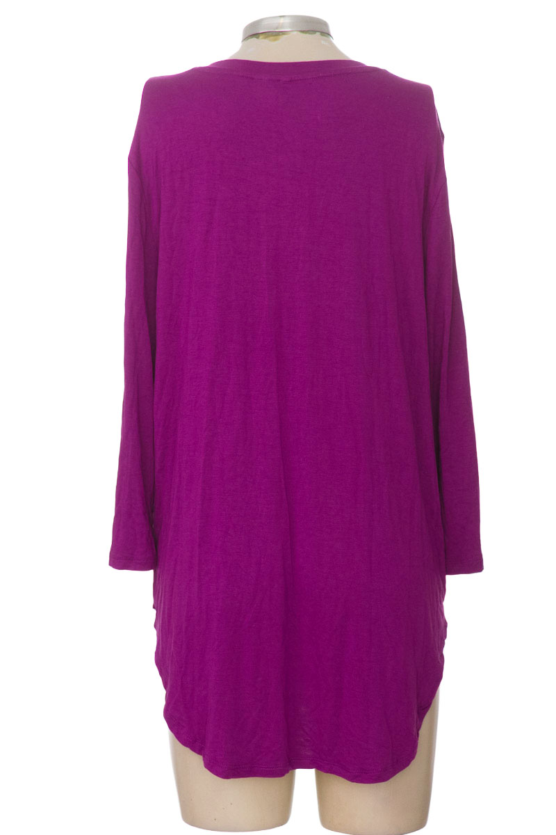 Top / Camiseta color Morado - CATO