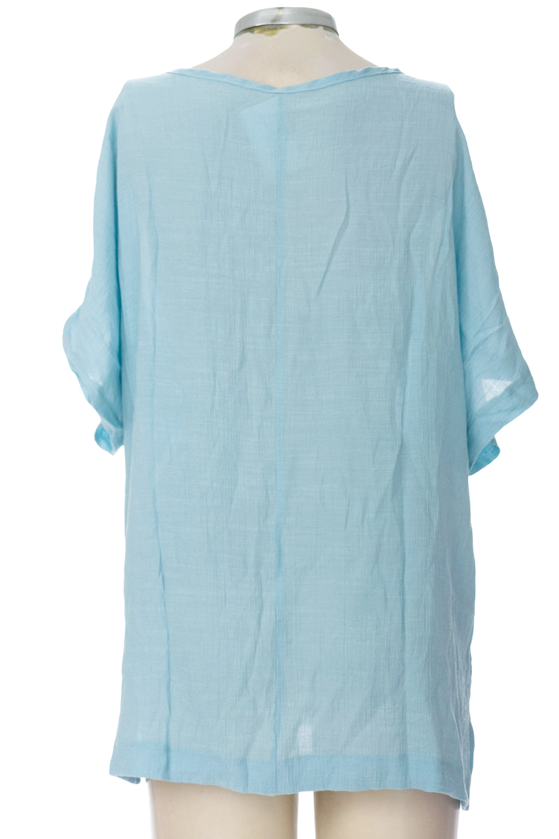 Blusa color Azul - Closeando