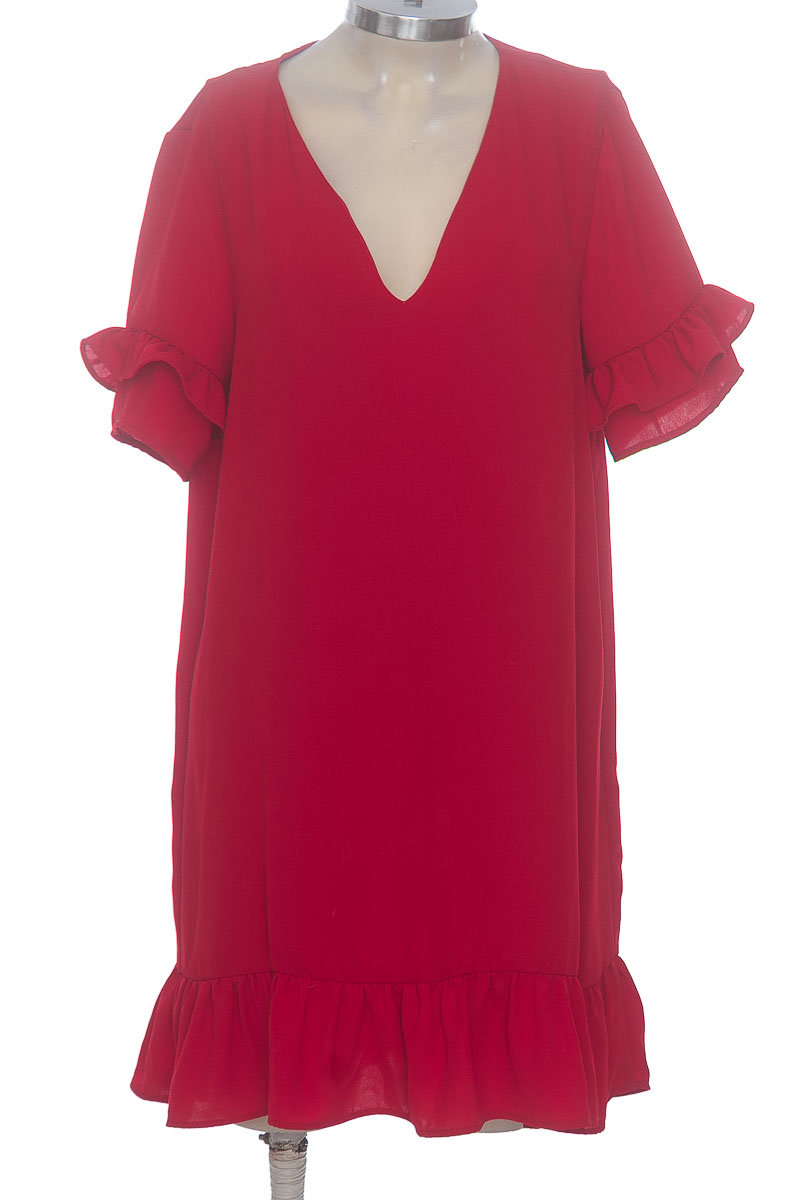 Vestido / Enterizo color Rojo - Zara