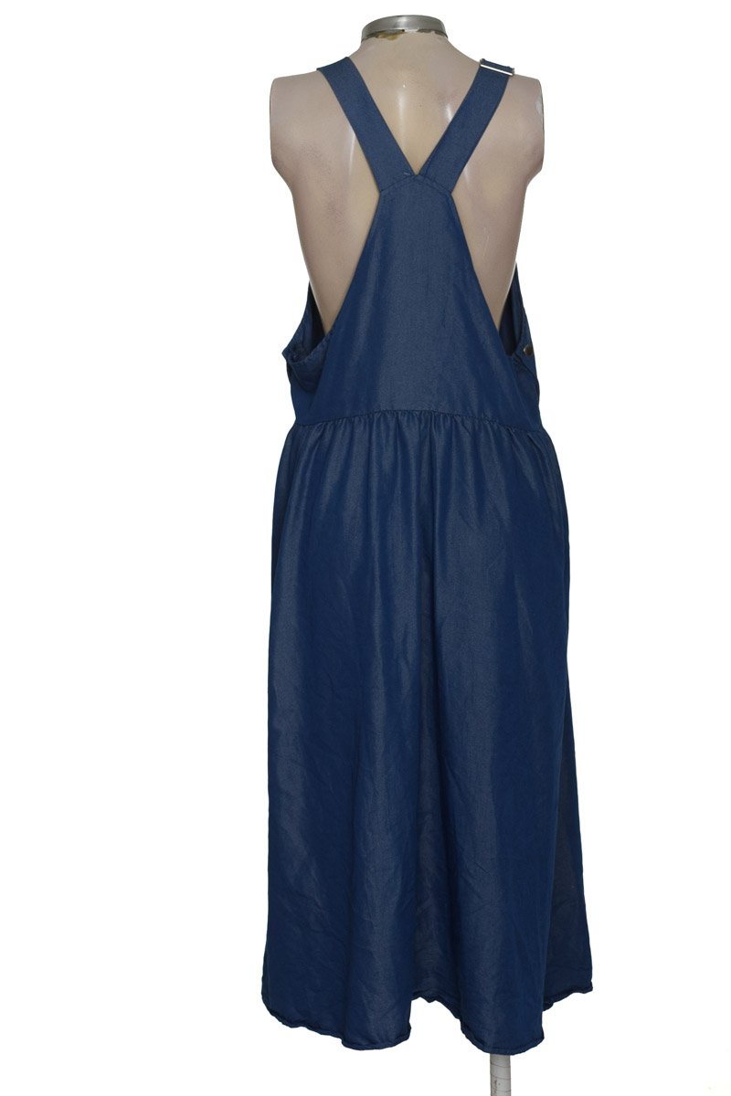 Vestido / Enterizo color Azul - Closeando