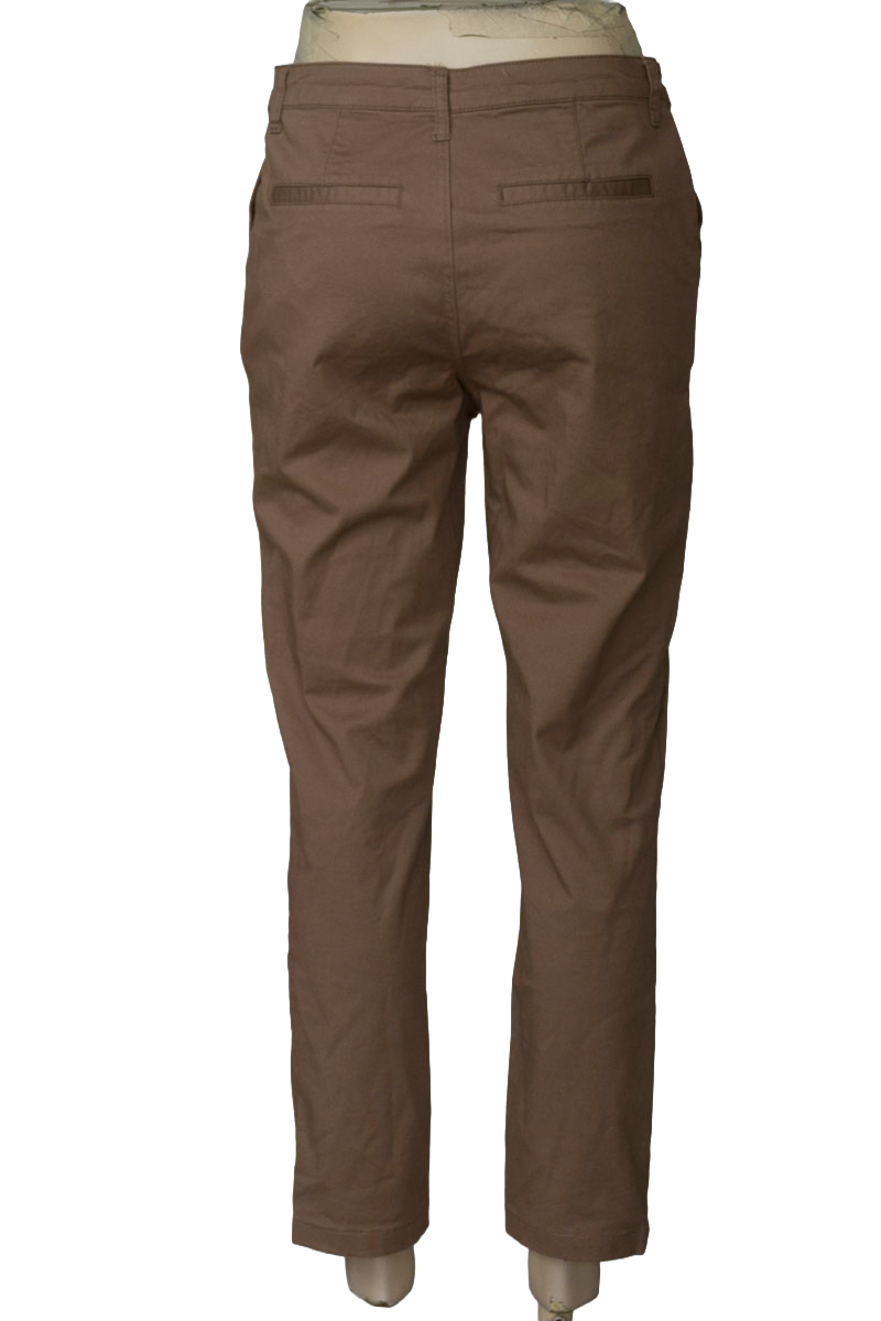 Pantalones color Café - Closeando