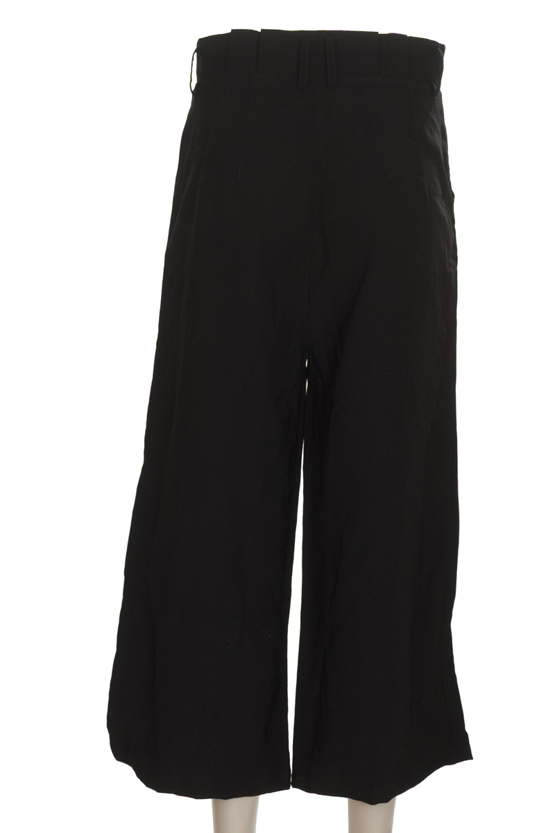 Pantalones color Negro - Gef