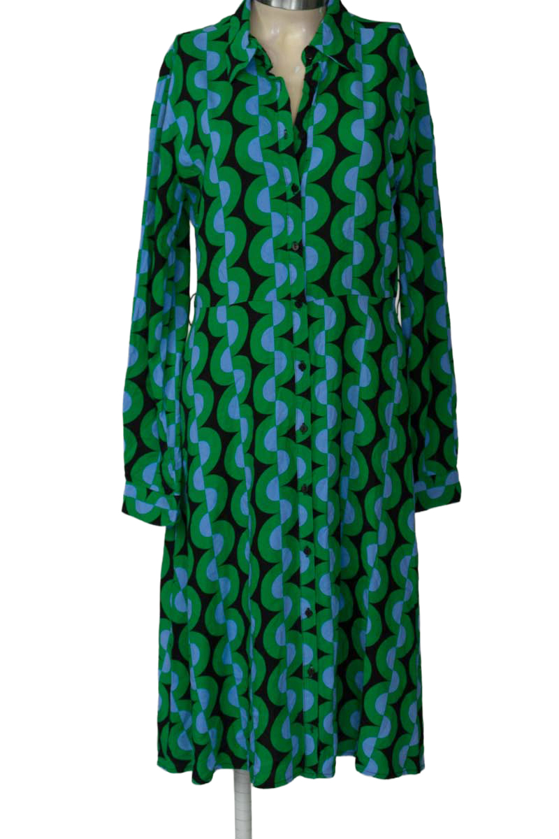 Vestido / Enterizo color Verde - Stradivarius