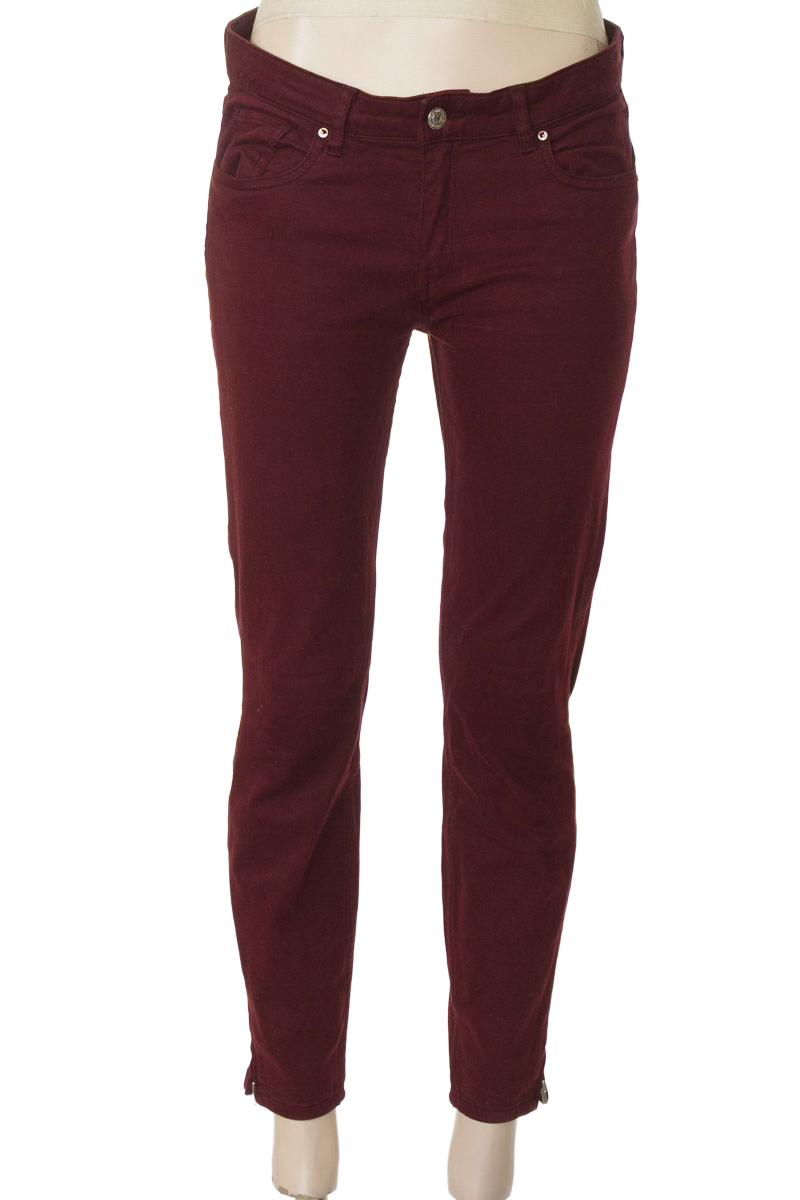 Pantalones color Vinotinto - Zara
