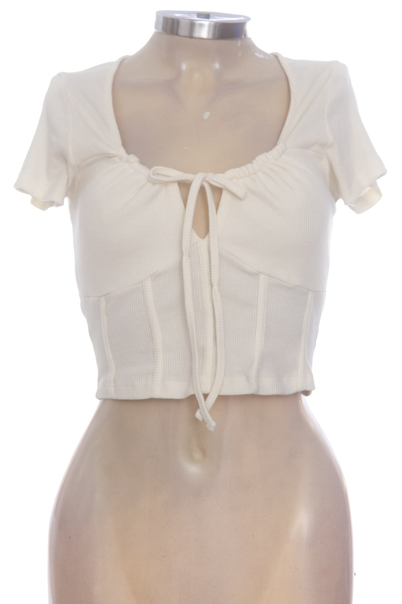 Top / Camiseta color Beige - Leonisa