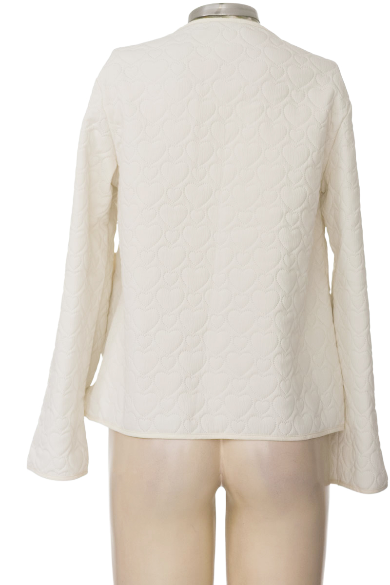 Chaqueta / Abrigo color Blanco - Closeando