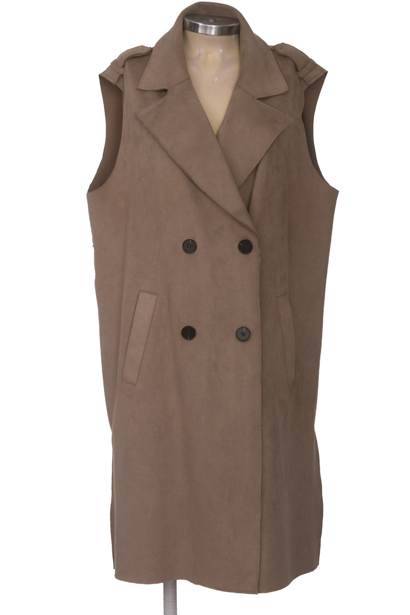 Chaqueta / Abrigo color Beige - Zara