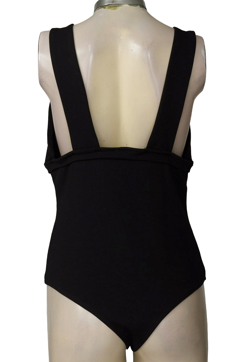 Top / Camiseta color Negro - ELA