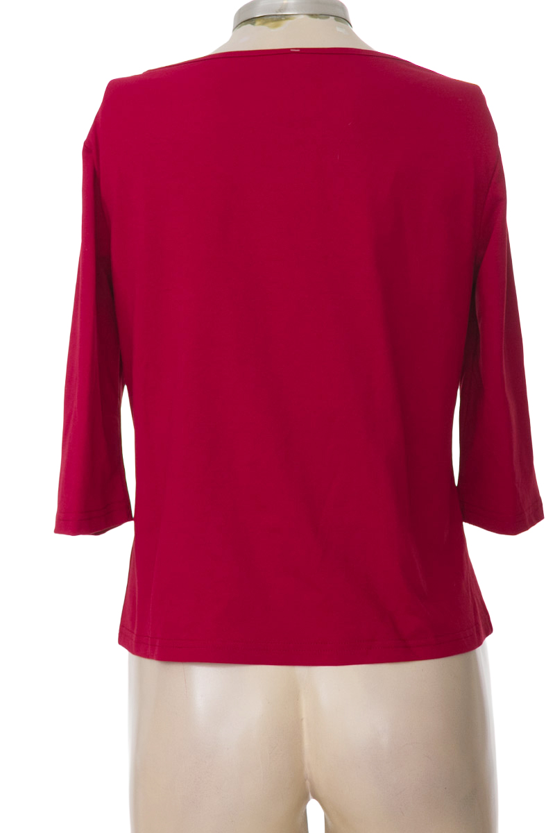 Top / Camiseta color Vinotinto - Closeando