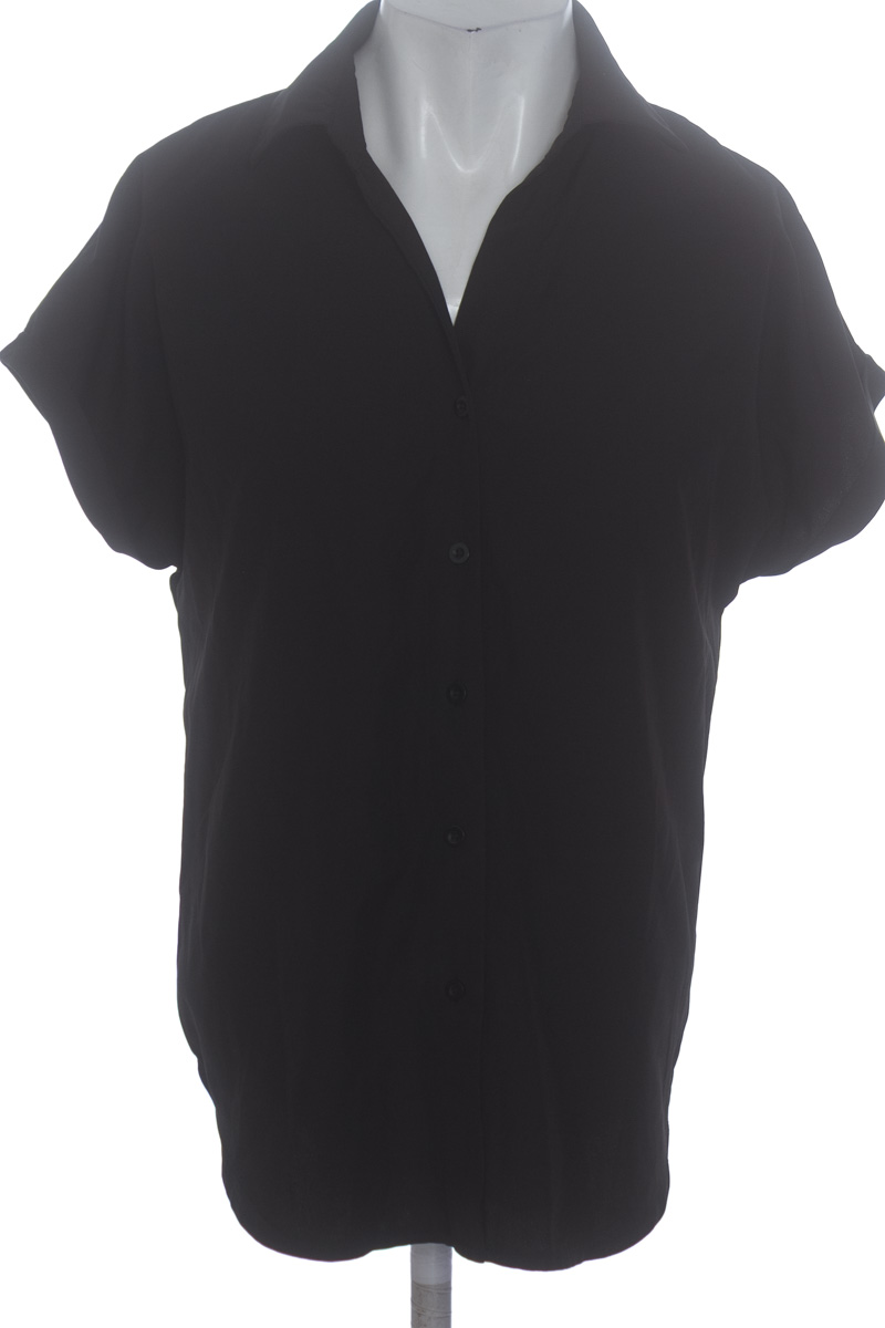 Camisa color Negro - Closeando