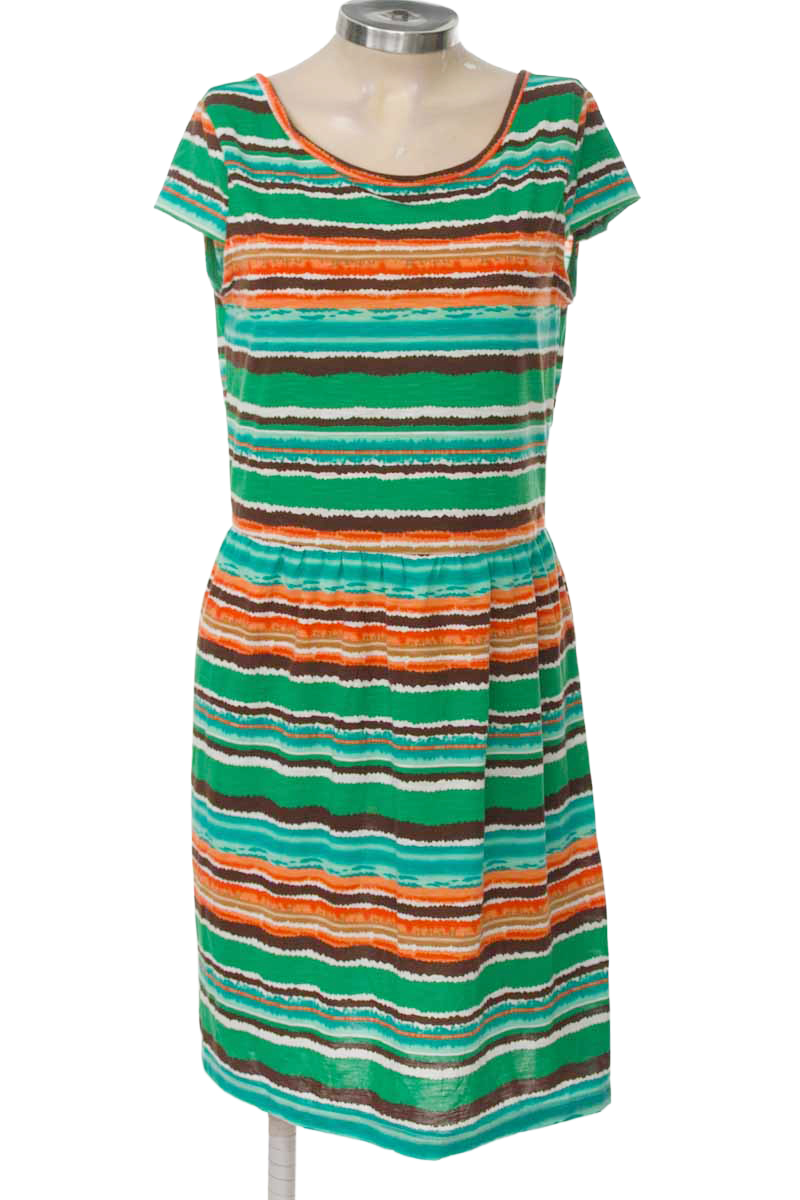 Vestido / Enterizo color Verde - Closeando