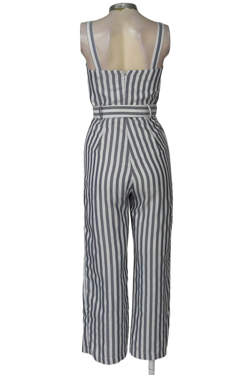 Vestido / Enterizo color Azul - Closeando