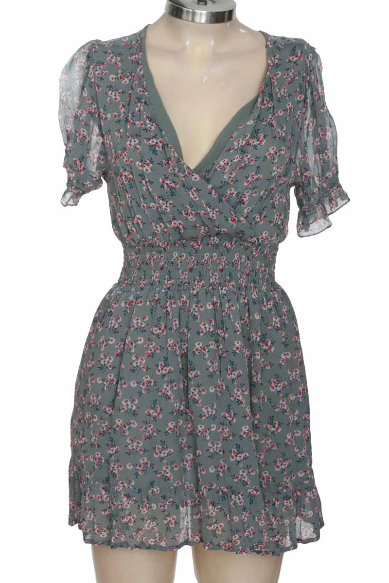 Vestido / Enterizo color Verde - BROWNIE