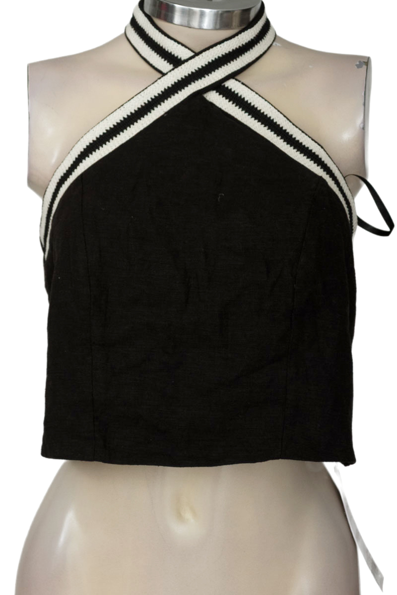 Top / Camiseta color Negro - ELA