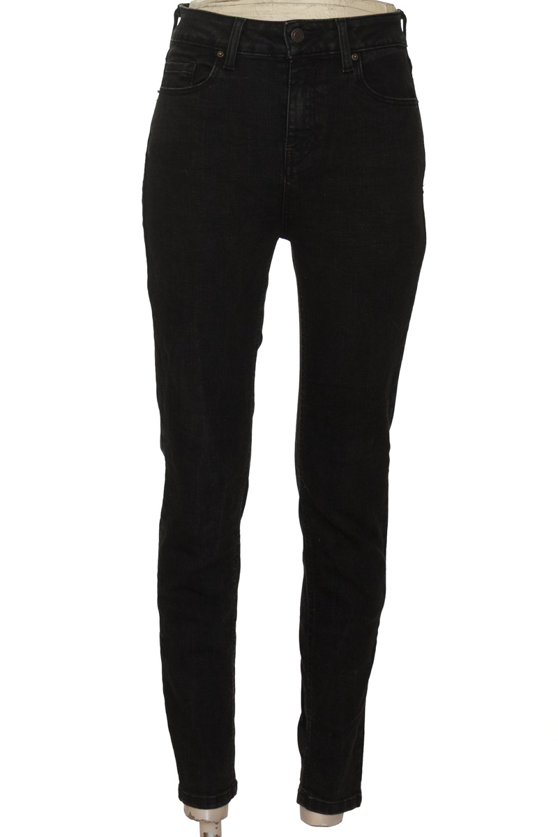 Pantalones color Negro - Koaj