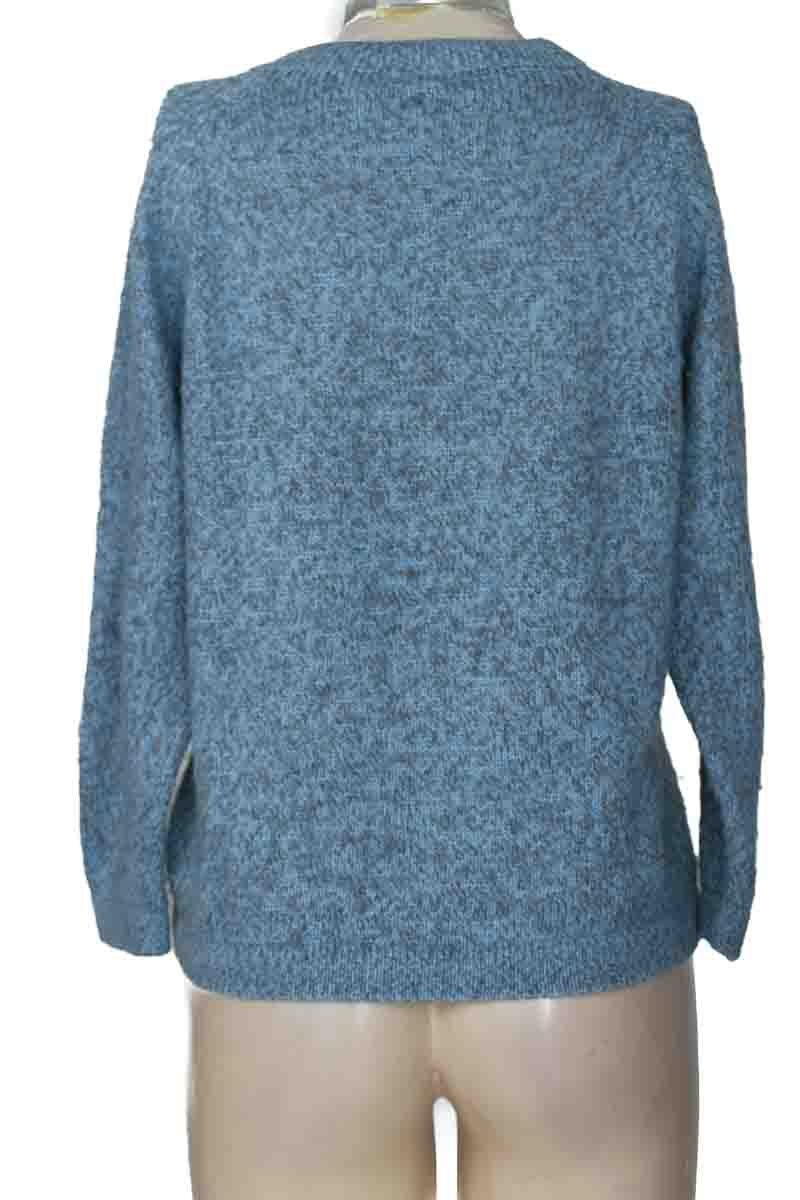 Sweater color Azul - Closeando