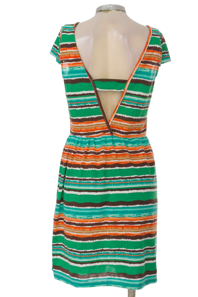 Vestido / Enterizo color Verde - Closeando