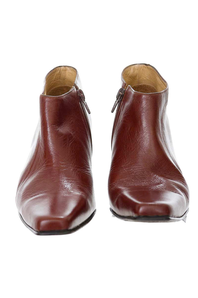 Zapatos color Café - Vernizi