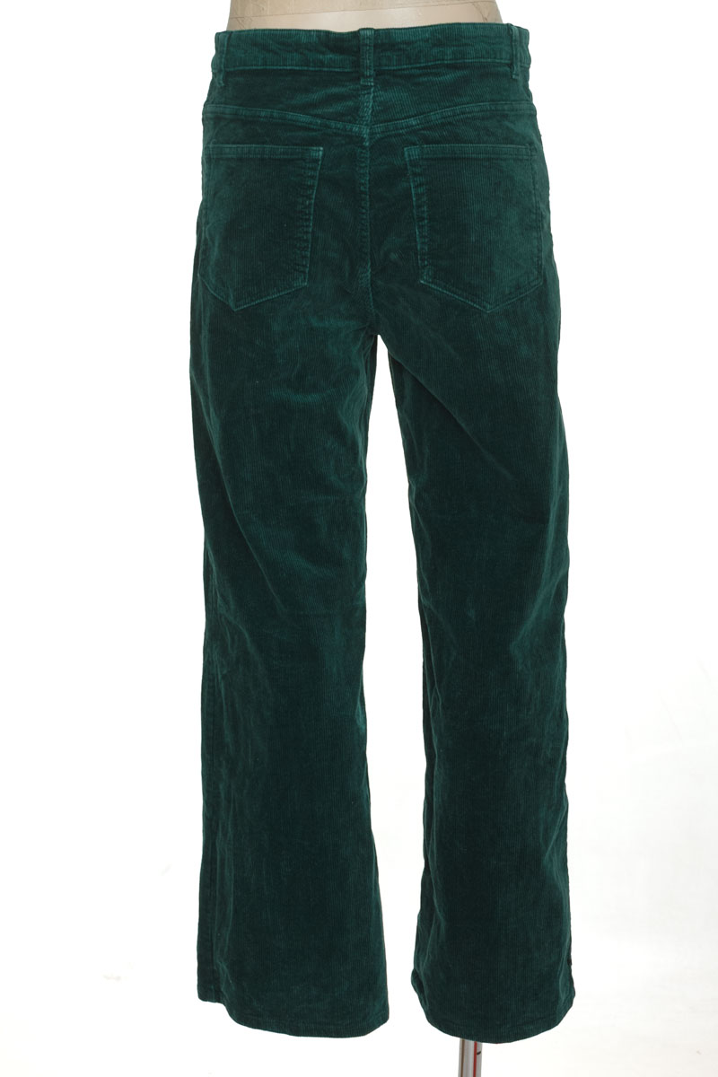 Pantalones color Verde - Divided by H&M