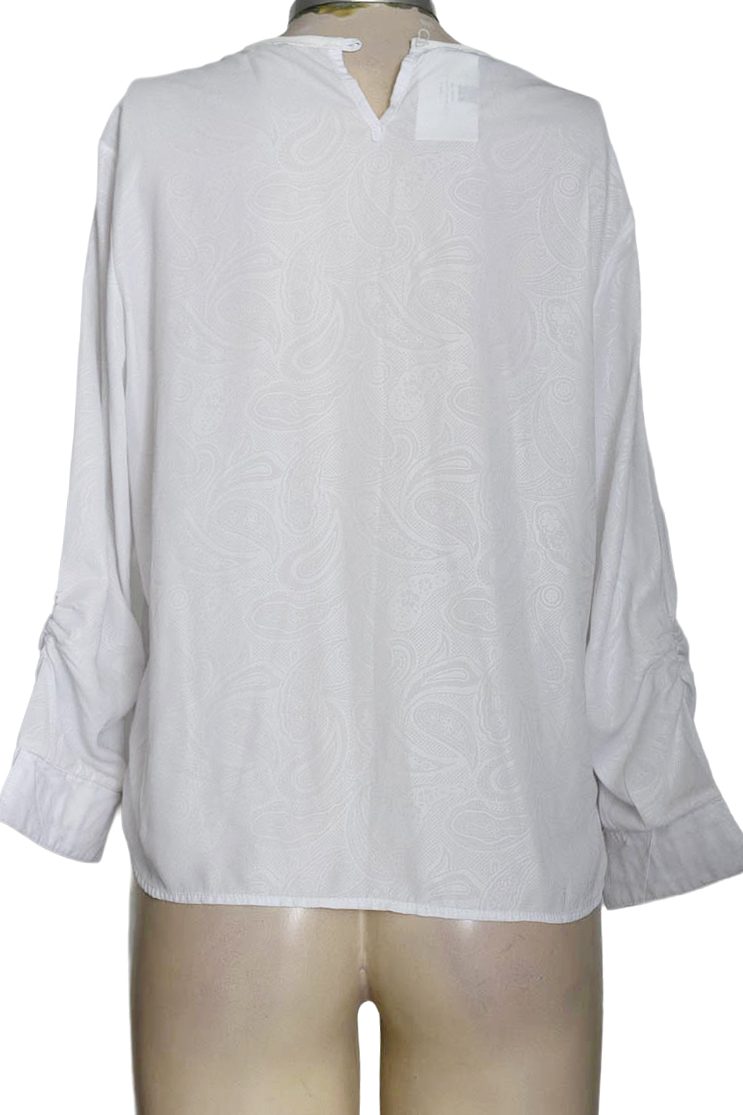 Blusa color Blanco - California Inn