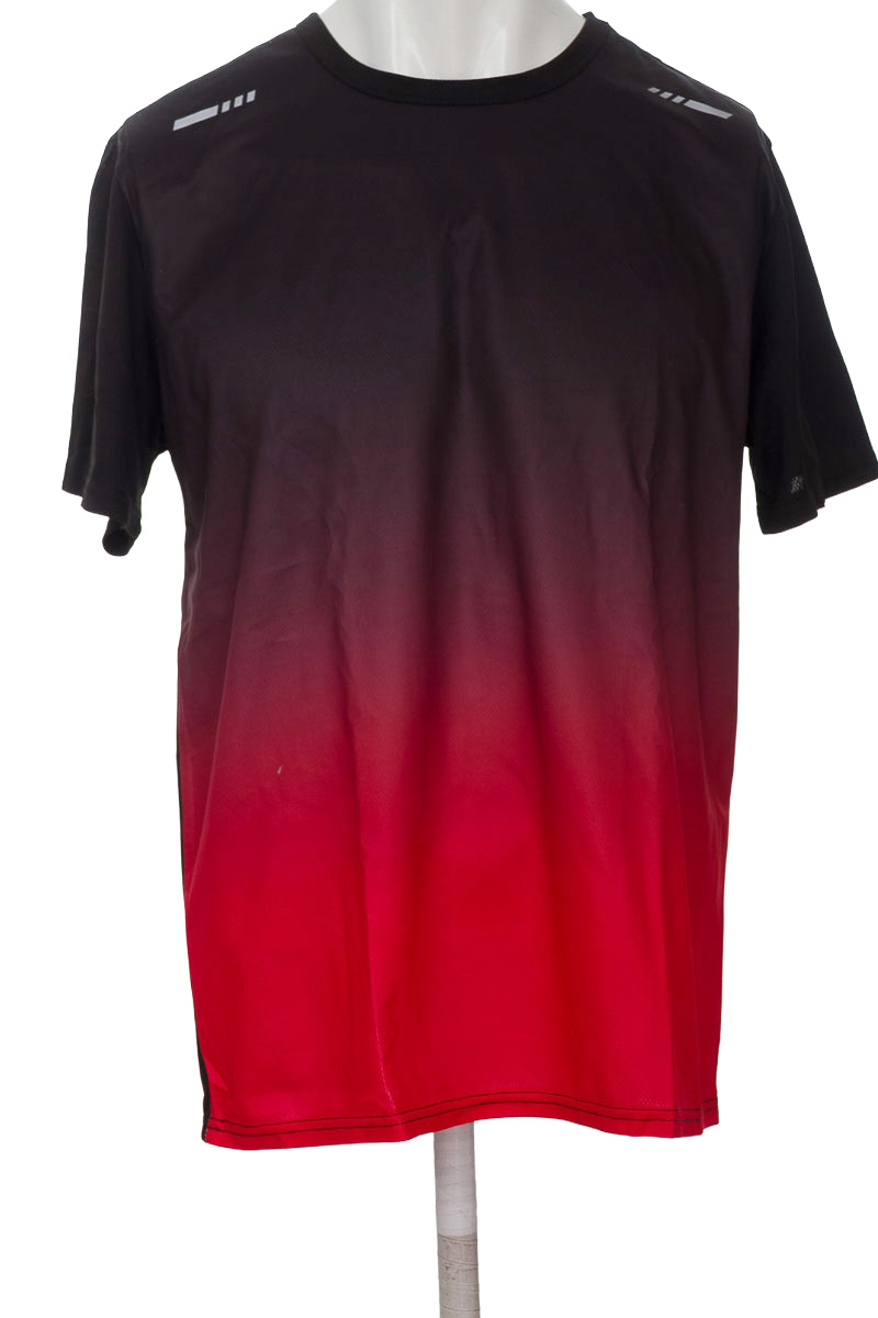 Ropa Deportiva color Negro - Closeando