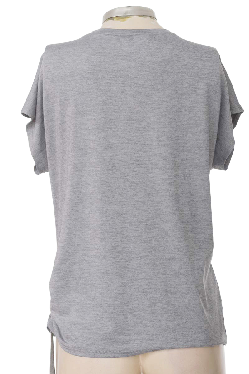 Ropa Deportiva / Salida de Baño color Gris - Leonisa