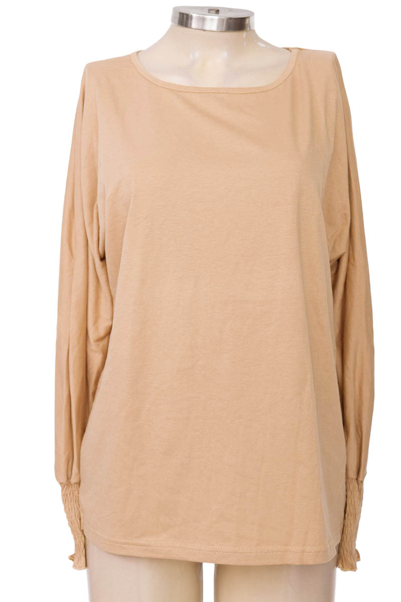 Blusa color Beige - Closeando