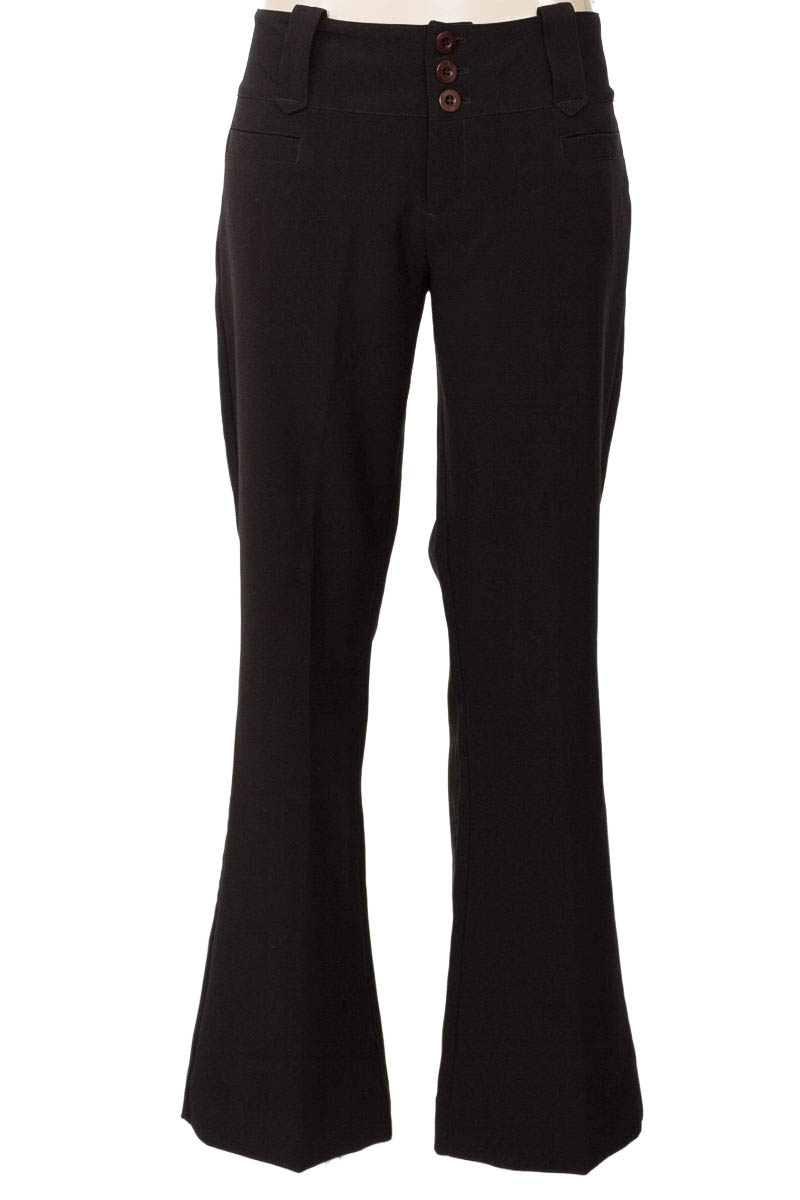 Pantalones color Negro - Arkitect